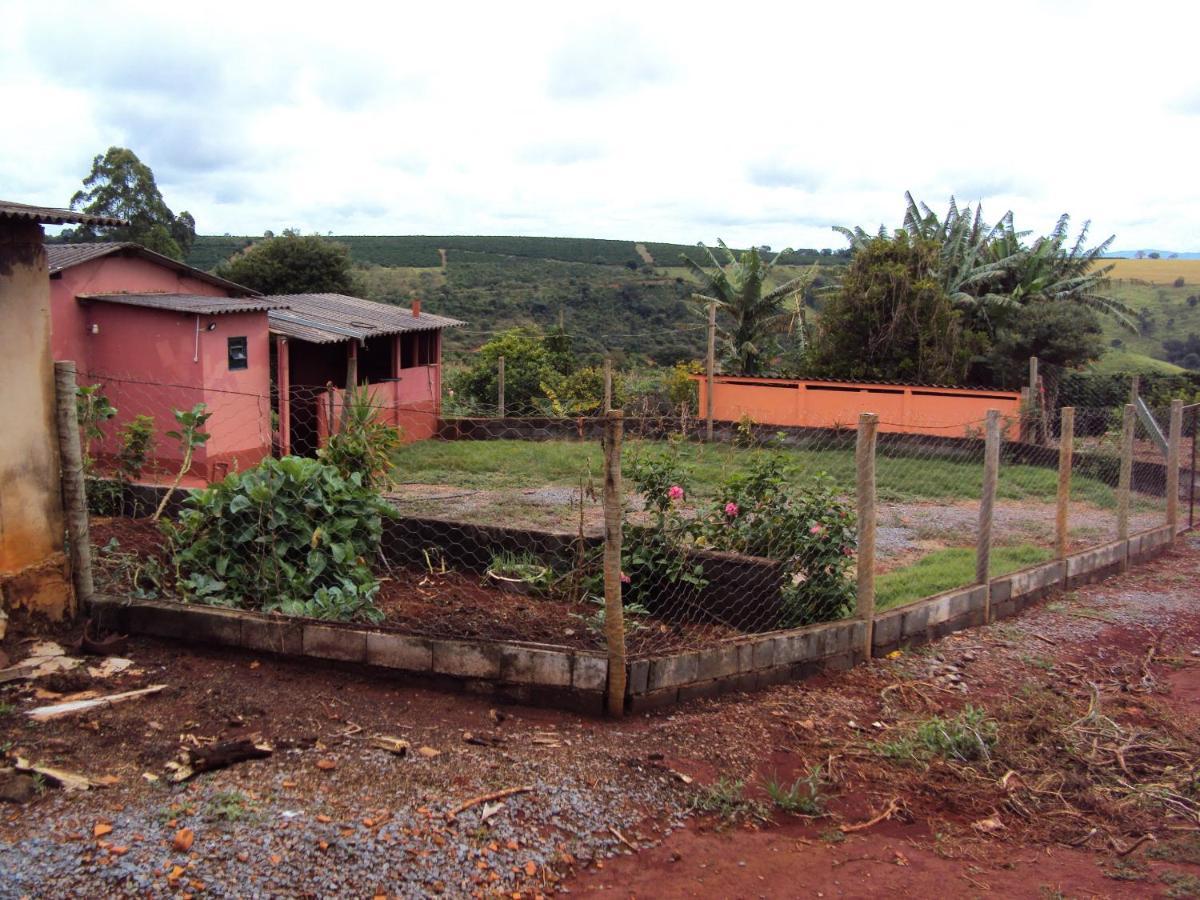 Sitio Sao Benedito Сан-Роки-ди-Минас Экстерьер фото