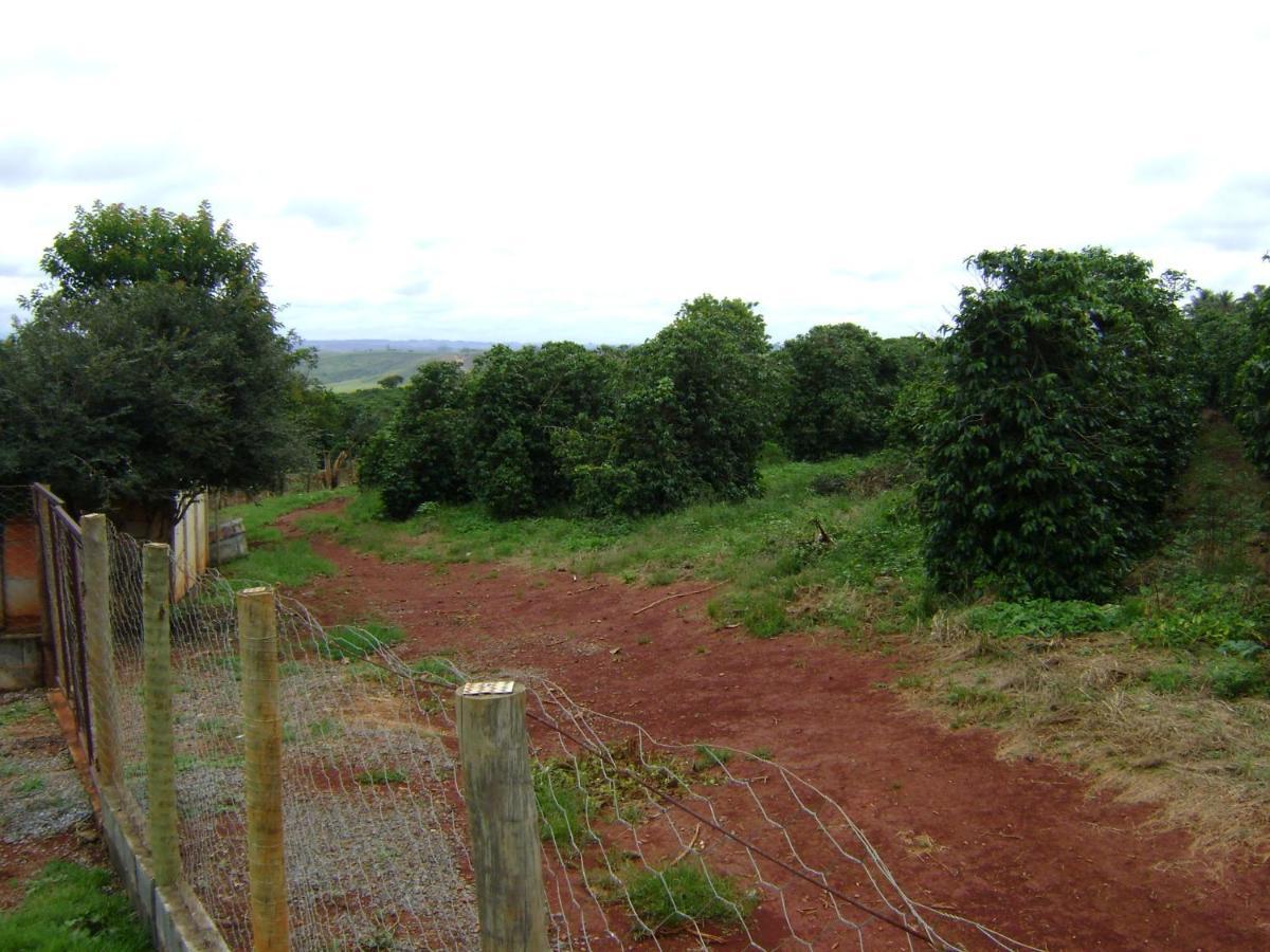 Sitio Sao Benedito Сан-Роки-ди-Минас Экстерьер фото