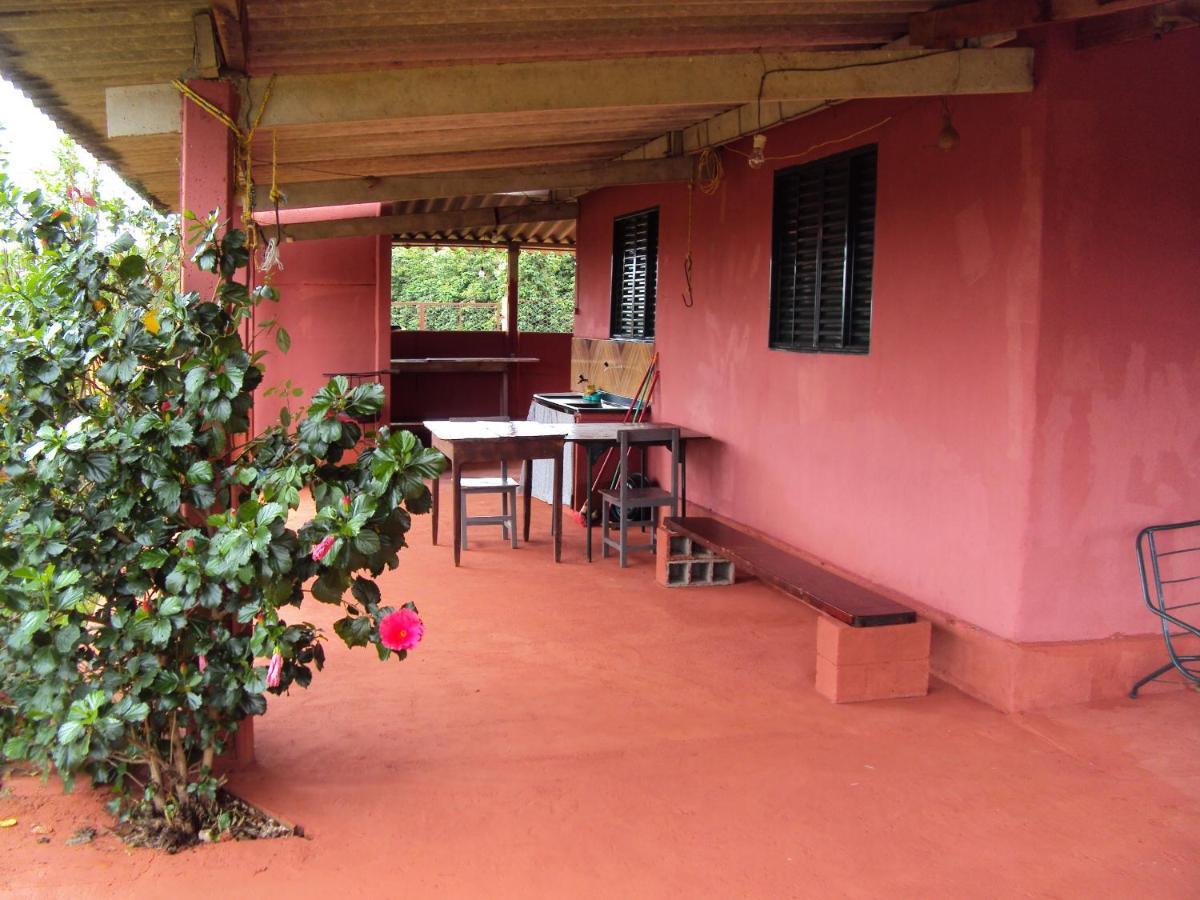 Sitio Sao Benedito Сан-Роки-ди-Минас Экстерьер фото