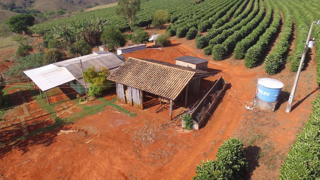 Sitio Sao Benedito Сан-Роки-ди-Минас Экстерьер фото